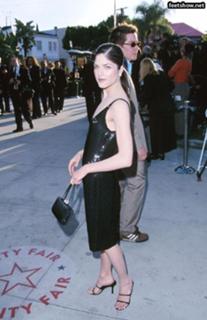 Selma Blair feet photo thumbnail
