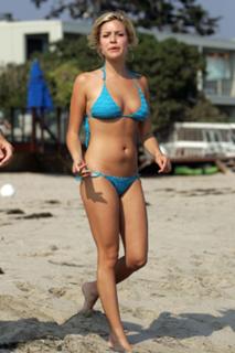 Kristin Cavallari feet photo thumbnail
