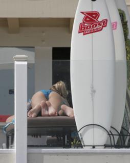 Kristin Cavallari feet photo thumbnail