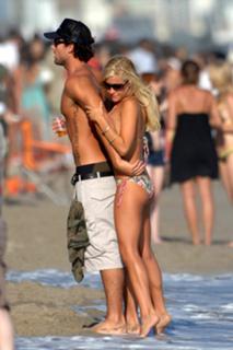 Kristin Cavallari feet photo thumbnail