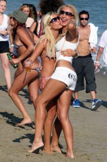 Kristin Cavallari feet photo thumbnail