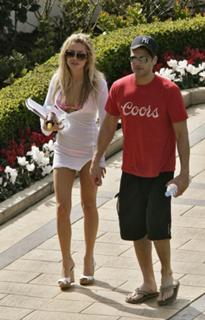 Kristin Cavallari feet photo thumbnail