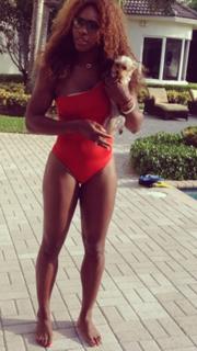 Serena Williams feet photo thumbnail
