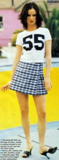 Juliette Lewis feet photo thumbnail