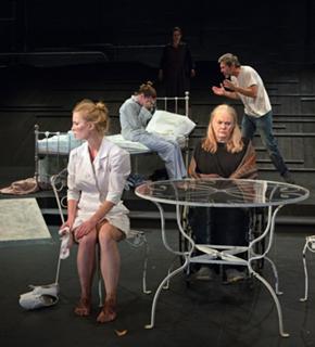 Betty Gilpin feet photo 4