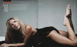 Adriane Galisteu feet photo thumbnail