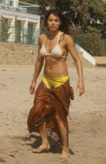 Michelle Rodriguez feet photo thumbnail