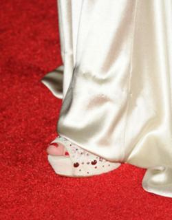 Lindsay Lohan feet photo thumbnail