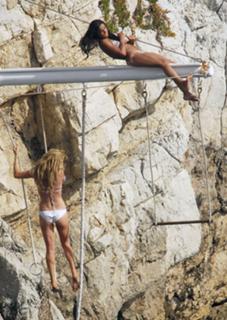 Michelle Rodriguez feet photo thumbnail