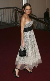 Lindsay Lohan feet photo thumbnail