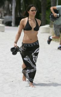 Michelle Rodriguez feet photo thumbnail
