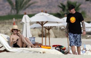 Sandra Bullock feet photo thumbnail