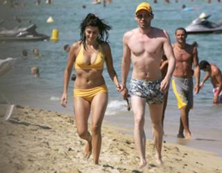 Penélope Cruz feet photo thumbnail