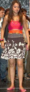 Trisha Krishnan feet photo thumbnail