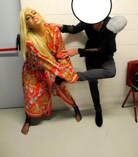 Lady Gaga feet photo thumbnail