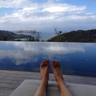 Behati Prinsloo feet photo thumbnail