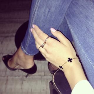 Xenia Tchoumitcheva feet photo thumbnail
