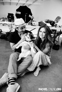 Rachel Bilson feet photo thumbnail