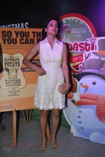Shriya Saran feet photo thumbnail