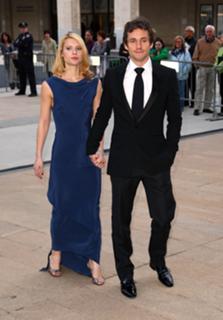 Claire Danes feet photo thumbnail