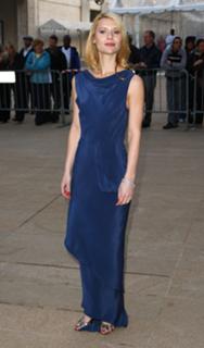 Claire Danes feet photo thumbnail