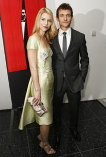 Claire Danes feet photo thumbnail