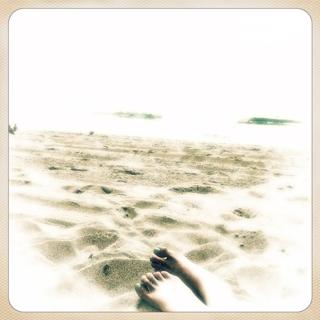 Britt Lower feet photo 1