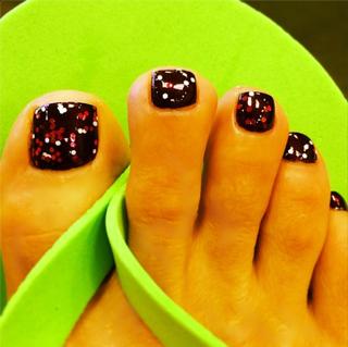 Constance Marie feet photo thumbnail