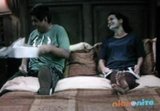 Constance Marie feet photo thumbnail