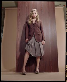 Amanda Seyfried feet photo thumbnail