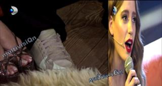 Serenay Sarikaya feet photo thumbnail