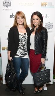 Lacey Chabert feet photo thumbnail