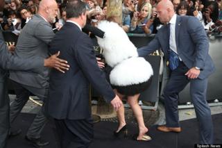 Lady Gaga feet photo thumbnail