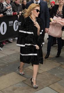 Kylie Minogue feet photo thumbnail