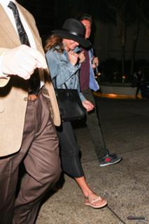 Lea Michele feet photo thumbnail