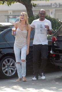 Paige Butcher feet photo thumbnail