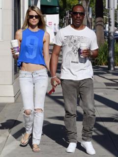 Paige Butcher feet photo thumbnail