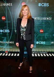 Marg Helgenberger feet photo thumbnail