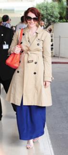 Bryce Dallas Howard feet photo thumbnail
