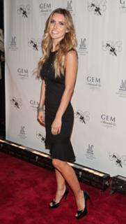 Audrina Patridge feet photo thumbnail