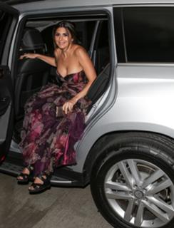 Jamie-Lynn Sigler feet photo thumbnail