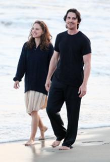 Natalie Portman feet photo thumbnail