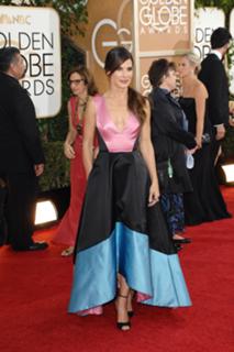 Sandra Bullock feet photo thumbnail