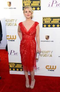 Christina Applegate feet photo thumbnail