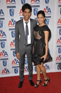 Freida Pinto feet photo thumbnail