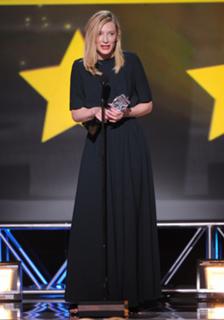 Cate Blanchett feet photo thumbnail