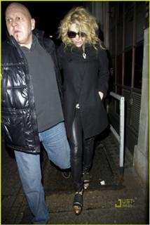 Kesha feet photo thumbnail