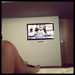 Blanca Suárez feet photo thumbnail