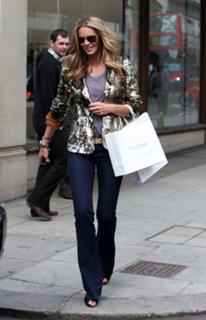 Elle Macpherson feet photo thumbnail