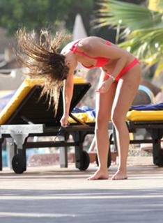 Ferne McCann feet photo thumbnail